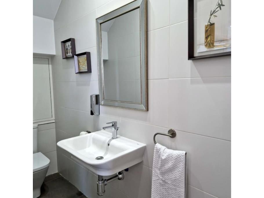 Duplex De Diseno Jaen Centro-Catedral Apartment ภายนอก รูปภาพ
